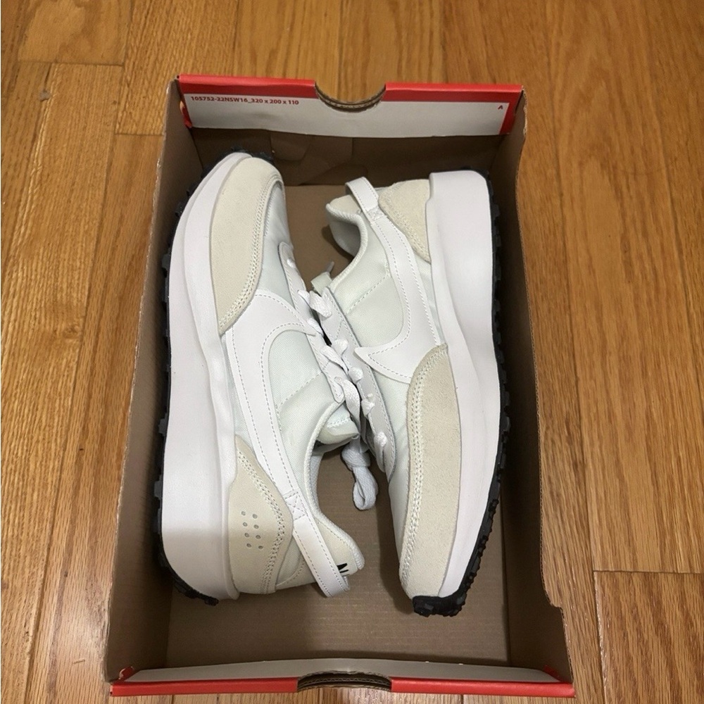 Nike Waffle Debut White Grey Women’s Shoes DH9523-100 No Lid - Picture 7 of 9